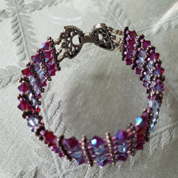 Designer Beaded Bracelet. - Picture 3 of 8